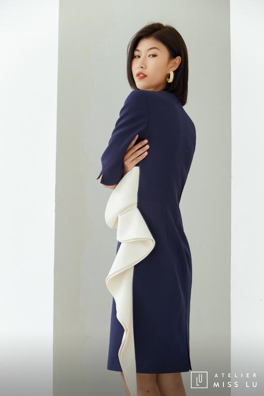 AtelierMissLu / Nora-藏青拼白腰侧褶皱装饰连身裙 商品图14