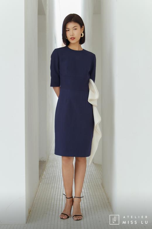 AtelierMissLu / Nora-藏青拼白腰侧褶皱装饰连身裙 商品图12