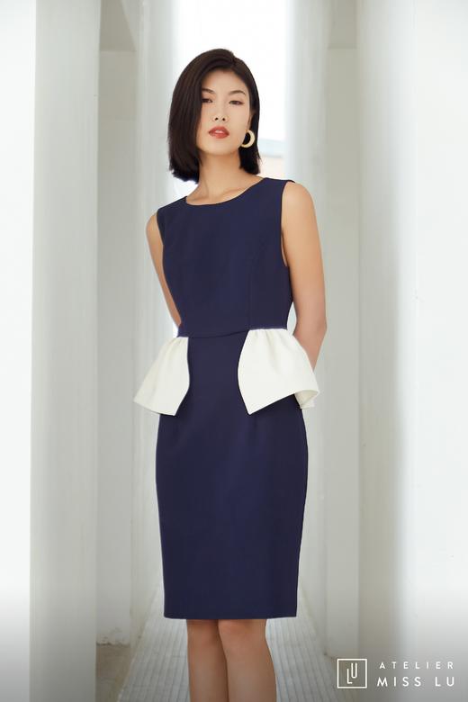 AtelierMissLu / Pola-藏青拼白腰间褶皱装饰连身裙 商品图10