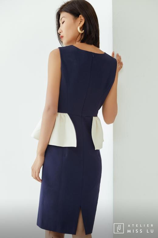 AtelierMissLu / Pola-藏青拼白腰间褶皱装饰连身裙 商品图9
