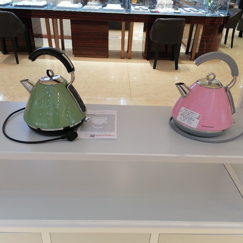 英国morphy摩飞304不锈钢电水壶（MR7456A）