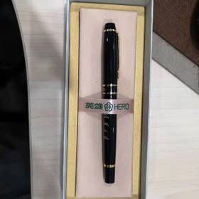 英雄7032黑丽雅宝珠笔