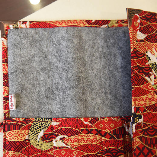 天一书局出品 吉祥锦鲤笔帘卷笔袋 复古中国风创意礼品笔帘 商品图2