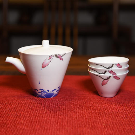天一书局出品 花瓣手抓壶旅行礼盒套装 景德镇陶瓷茶杯茶具 商品图0
