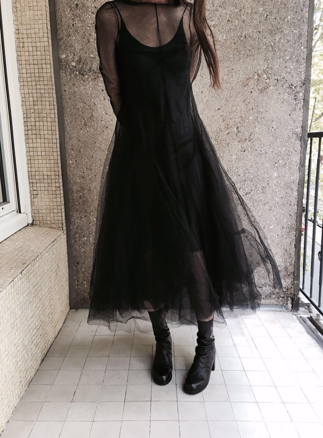 marc le bihan 新款黑纱吊带连衣裙 fr34