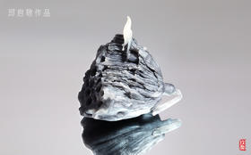 和田玉（青花）摆件--莲蓬 （邱启敬）171.12g