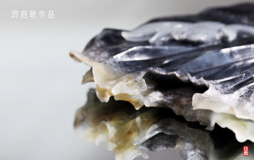 和田玉（青花）摆件--菡萏香销翠叶残 （邱启敬）280g 商品图3