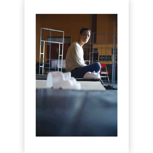 冯远征的表演课（冯远征谈我怎么教表演 蓝天野、濮存昕、吴刚寄语力荐 分享近40载戏影人生，初次公开在北电、上戏的授课内容） 商品图2