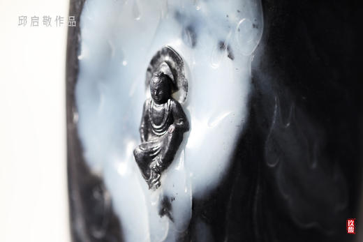 和田玉（青花）独籽摆件--涅槃（邱启敬）1110g 商品图2