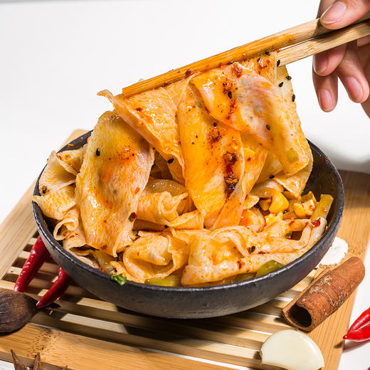 食族人红油面皮150g*6桶重庆风味网红食品小麦粉丝粉条泡面桶装