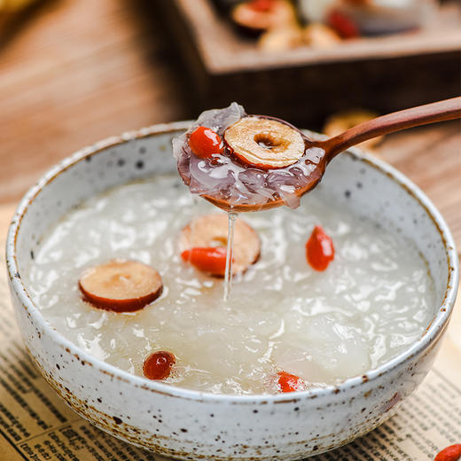 漫莳客 冻干免煮红枣枸杞银耳羹 盒装 6块/盒 商品图2