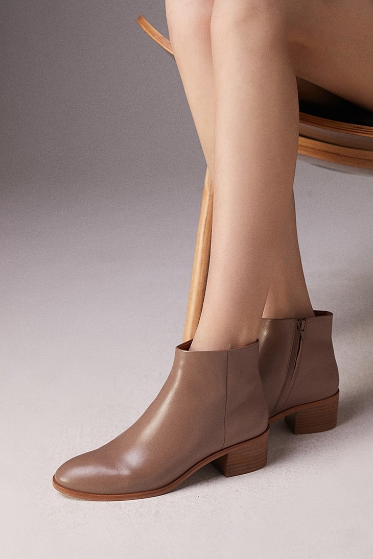 【工厂直销】wayne flex 2019秋冬新款韦恩鹿皮内里粗跟真皮短靴百搭