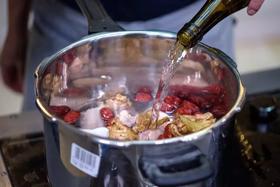 秋冬进补 | 这道菜太下饭了，滋阴补肾还去内火