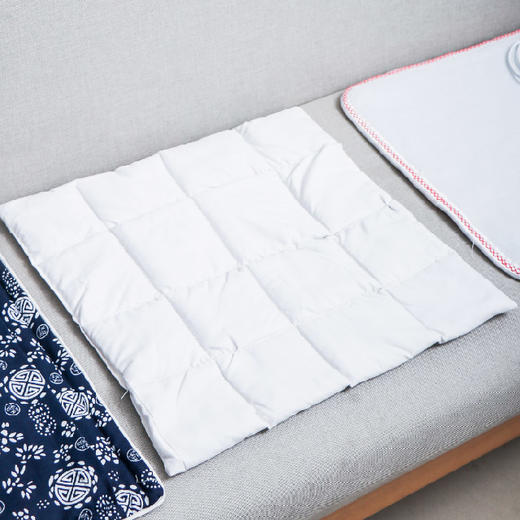 艾绒热敷坐垫 | 温度9档可调。南阳3年陈艾叶艾绒。大尺寸45cm*45cm。 商品图1