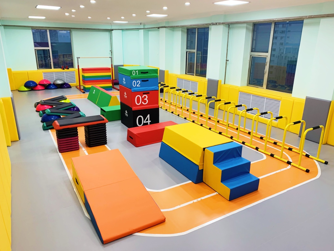 远卓儿童运动馆是一家以幼儿体适能为主的专业教育机构,长春远卓儿童