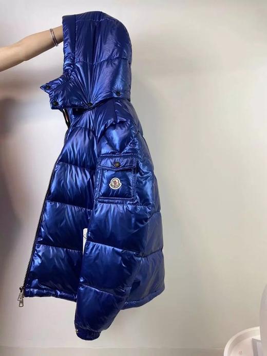 奢华升级!蒙k情侣款羽绒服出口原单!漆皮亮面潮流时尚!