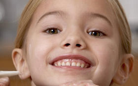 乳牙问题&它们的无敌保护罩