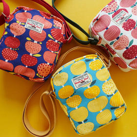 HUJI祤集Toast斜挎包插画小苹果