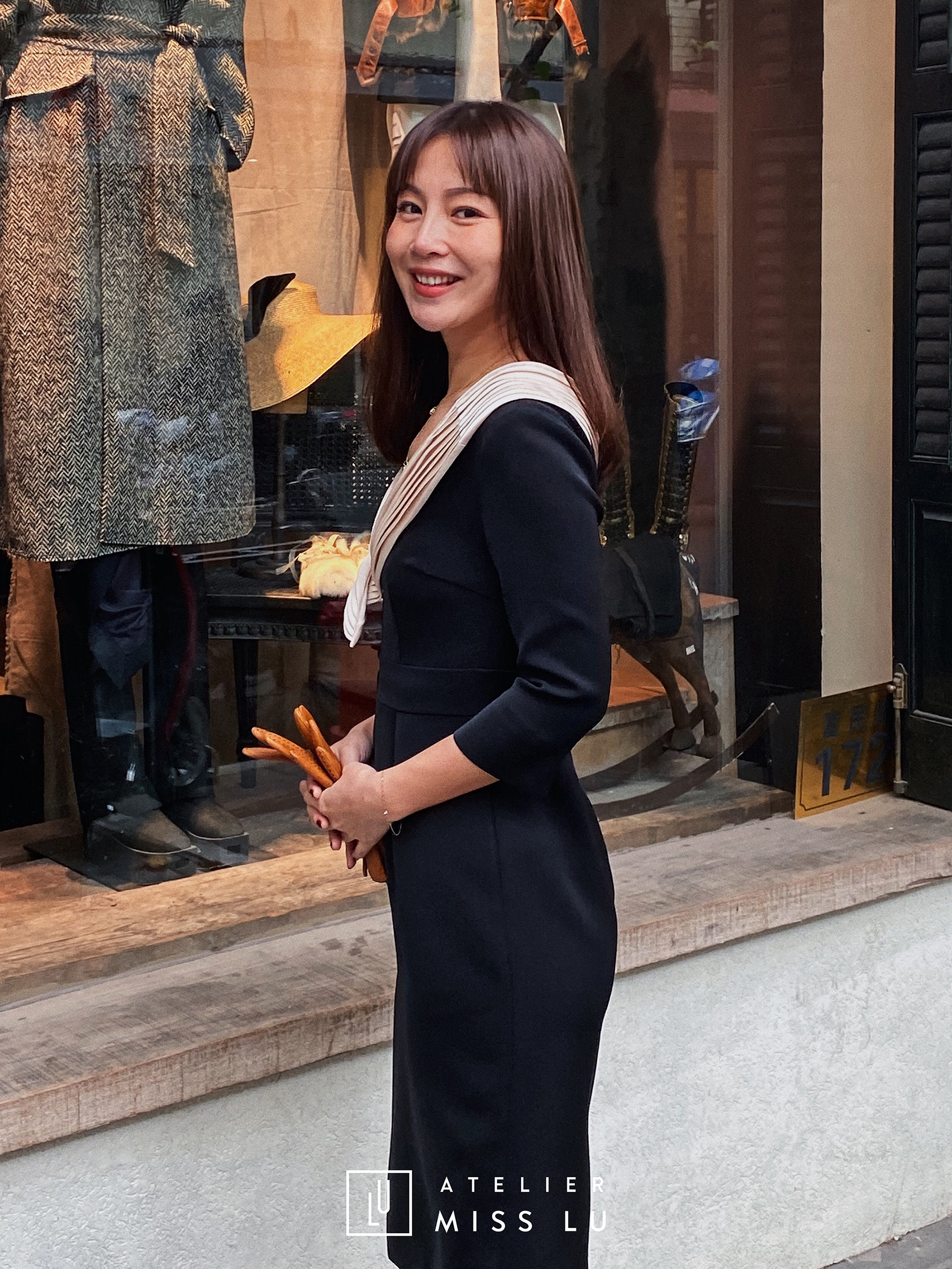 AtelierMissLu / Daisy-开领黑色复古连衣裙