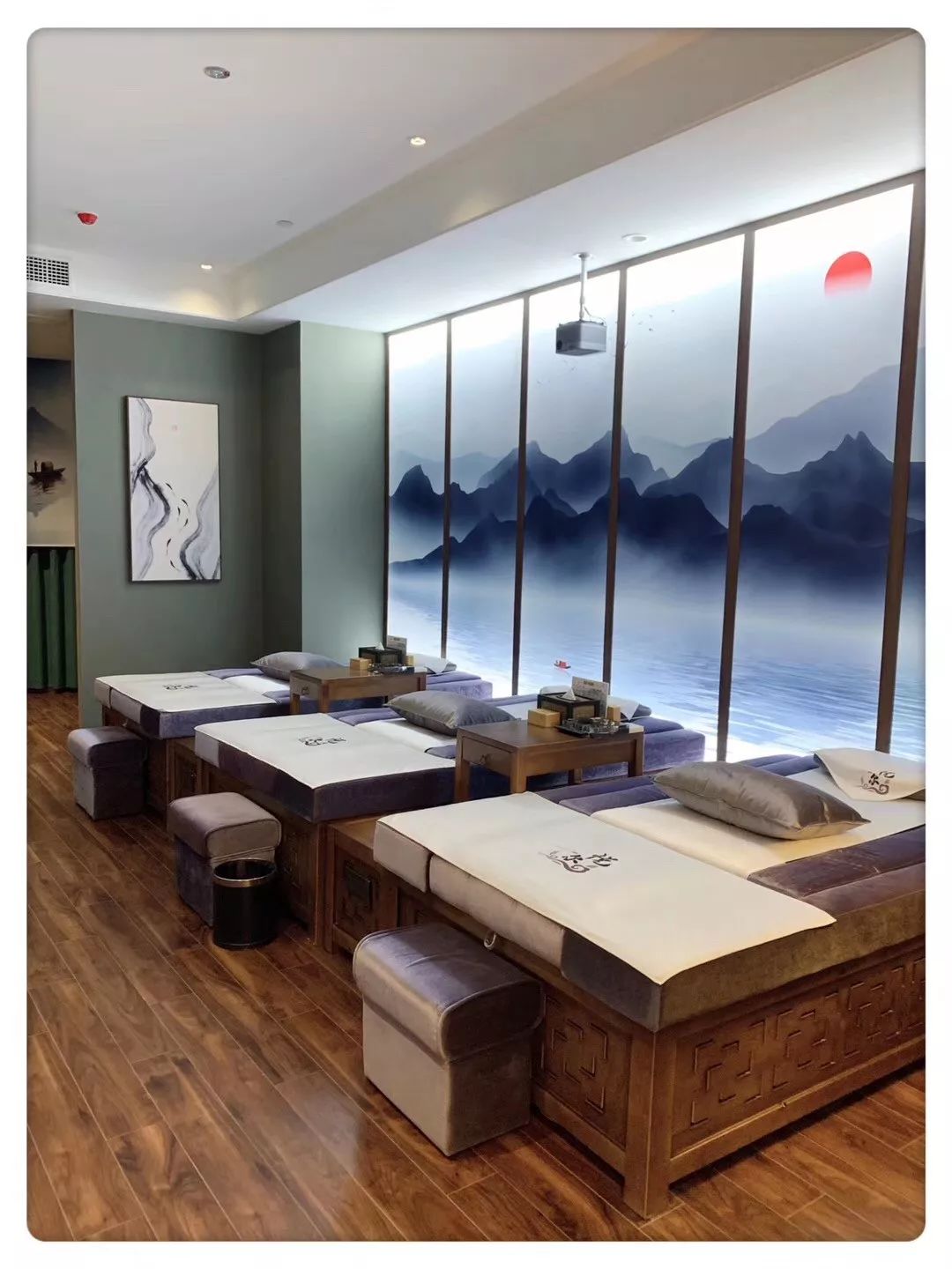 悦尔足浴(龙港商厦店)-原价158元60分钟三心耳艺项目;原价268元80分钟