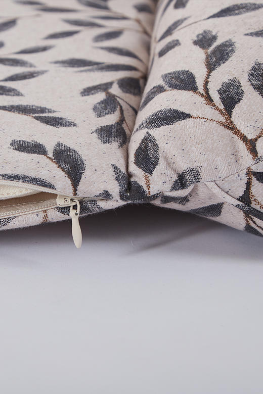 阳春小镇新年礼盒办公室椅子垫坐垫 商品图3