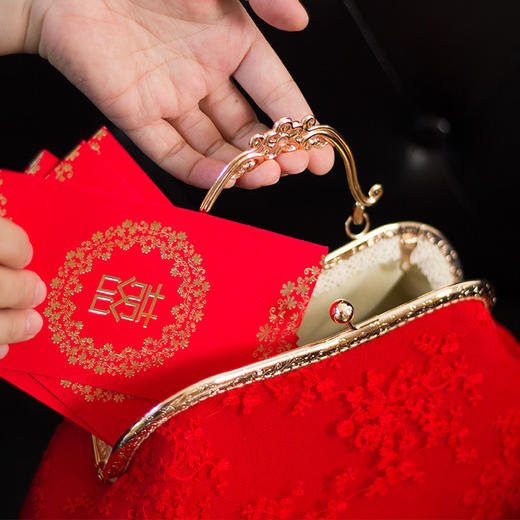 新款婚包新娘结婚礼品时尚大气手提包货号b7474