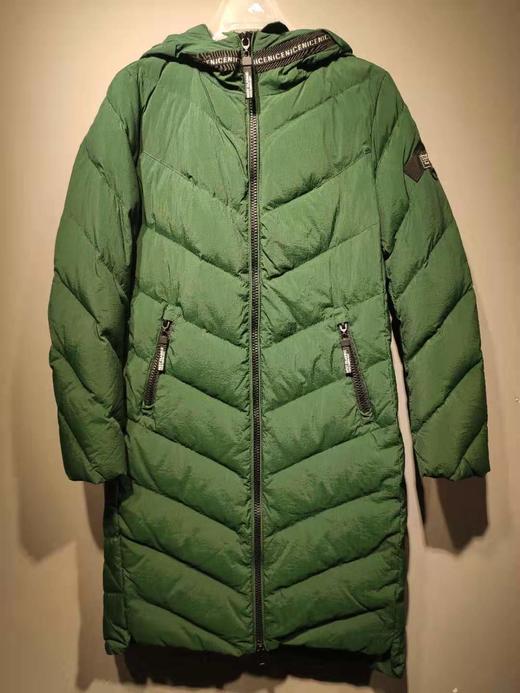 歌篇 羽绒服g588077款 - 唯众良品品牌折扣