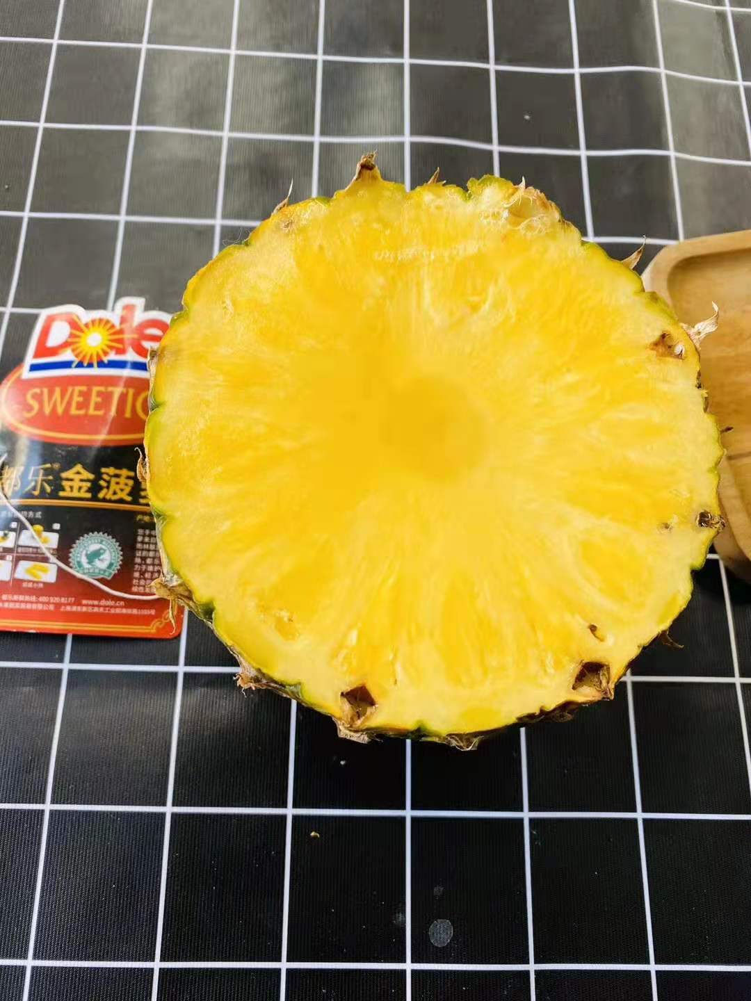 无冠都乐金菠萝大果约6枚箱包邮常温保存泛黄吃