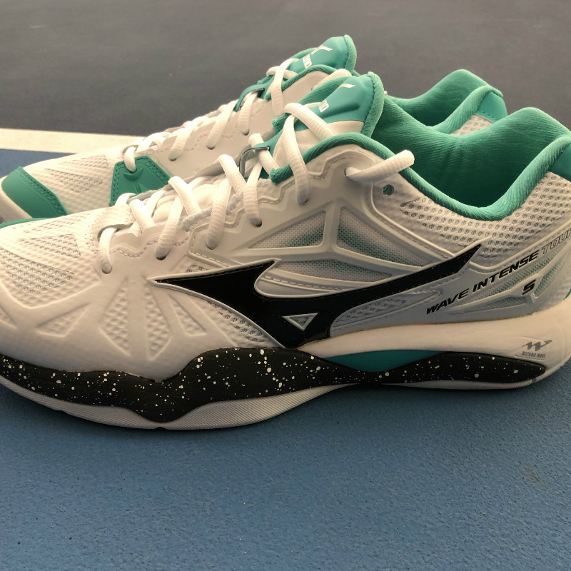 mizuno wave intense tour