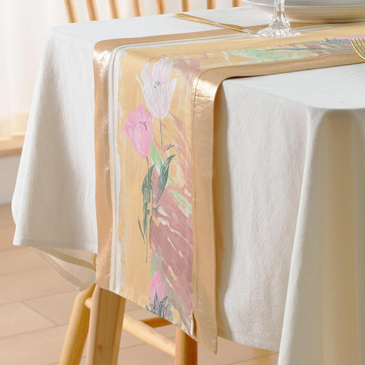 阳春小镇进口贡缎金色桌旗 商品图2