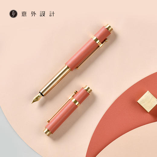 意外设计-小时光牛皮便携钢笔 商品图3