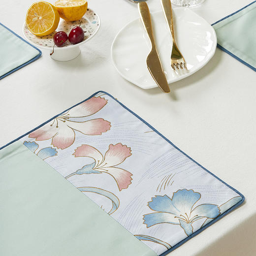 阳春小镇进口贡缎欧式餐垫 商品图6
