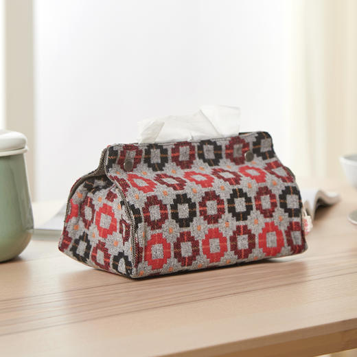 阳春小镇毛呢纸巾盒 商品图1