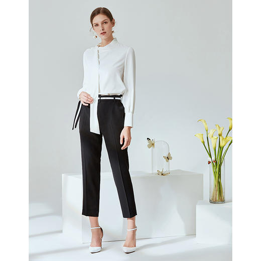 EITIE爱特爱春季新款气质飘带纯色半高领长袖衬衫女打底百搭A2013411 商品图1