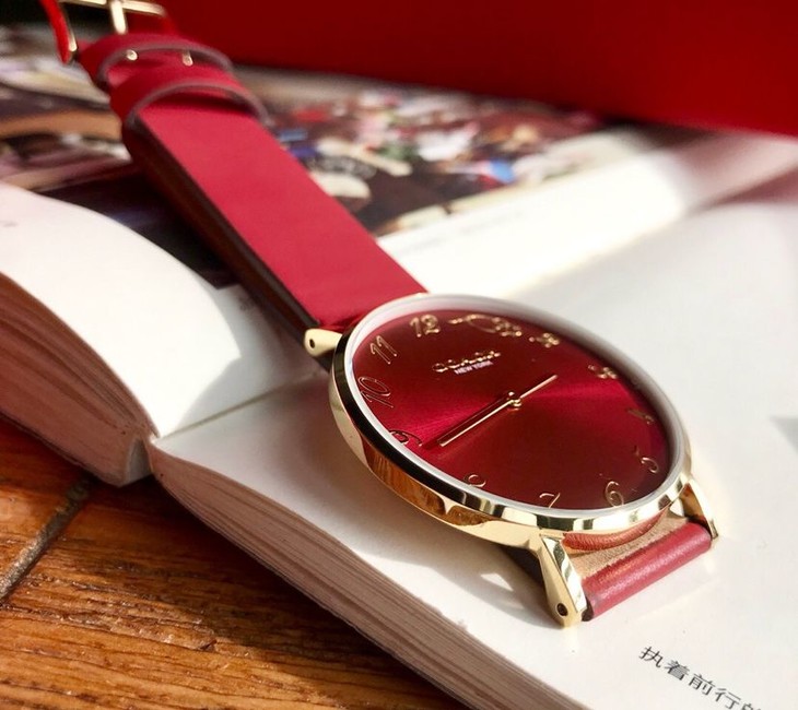 【新年礼物】coach蔻驰perry系列鼠年限定手表 皮带石英手表女表鼠年