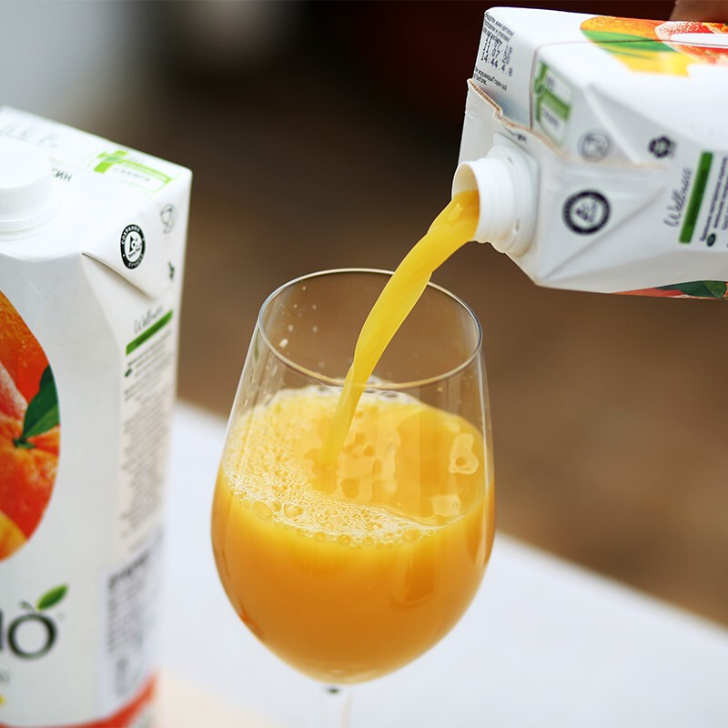 达丽奥纯果汁1l*2瓶 橙子/ 菠萝/石榴巴西莓 健康果汁俄罗斯原装进口