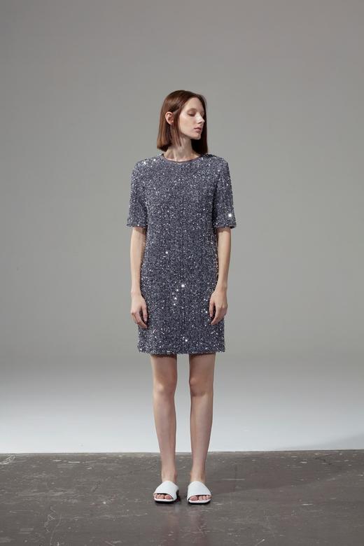 宽松短袖圆领连衣裙 商品图0