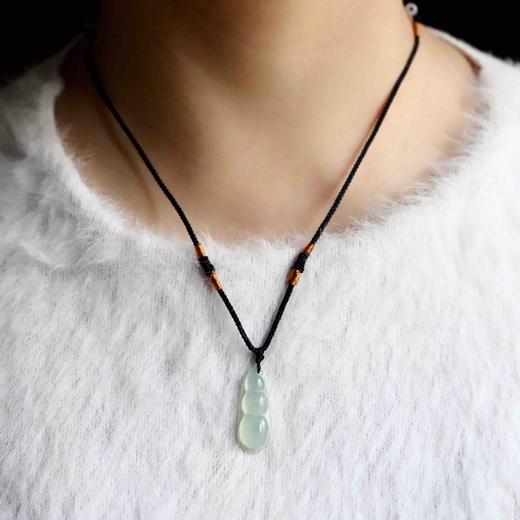 冰种飘阳绿翡翠福豆 商品图7