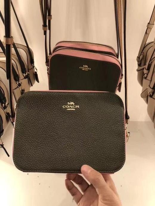 coach蔻驰 情人节限量版方块包!超美萌翻的配色