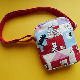 HUJI祤集Toast斜挎包插画房子小猫