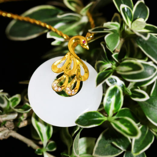 18K黄金和田玉（白玉）镶钻吊坠--有凤来仪 高低扣直径20mm 商品图2