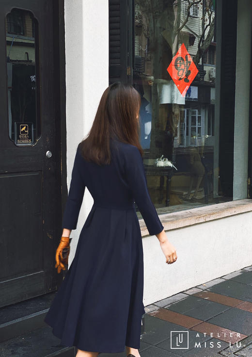 AtelierMissLu /Victoria-优雅藏青色系带翻领外套 商品图2