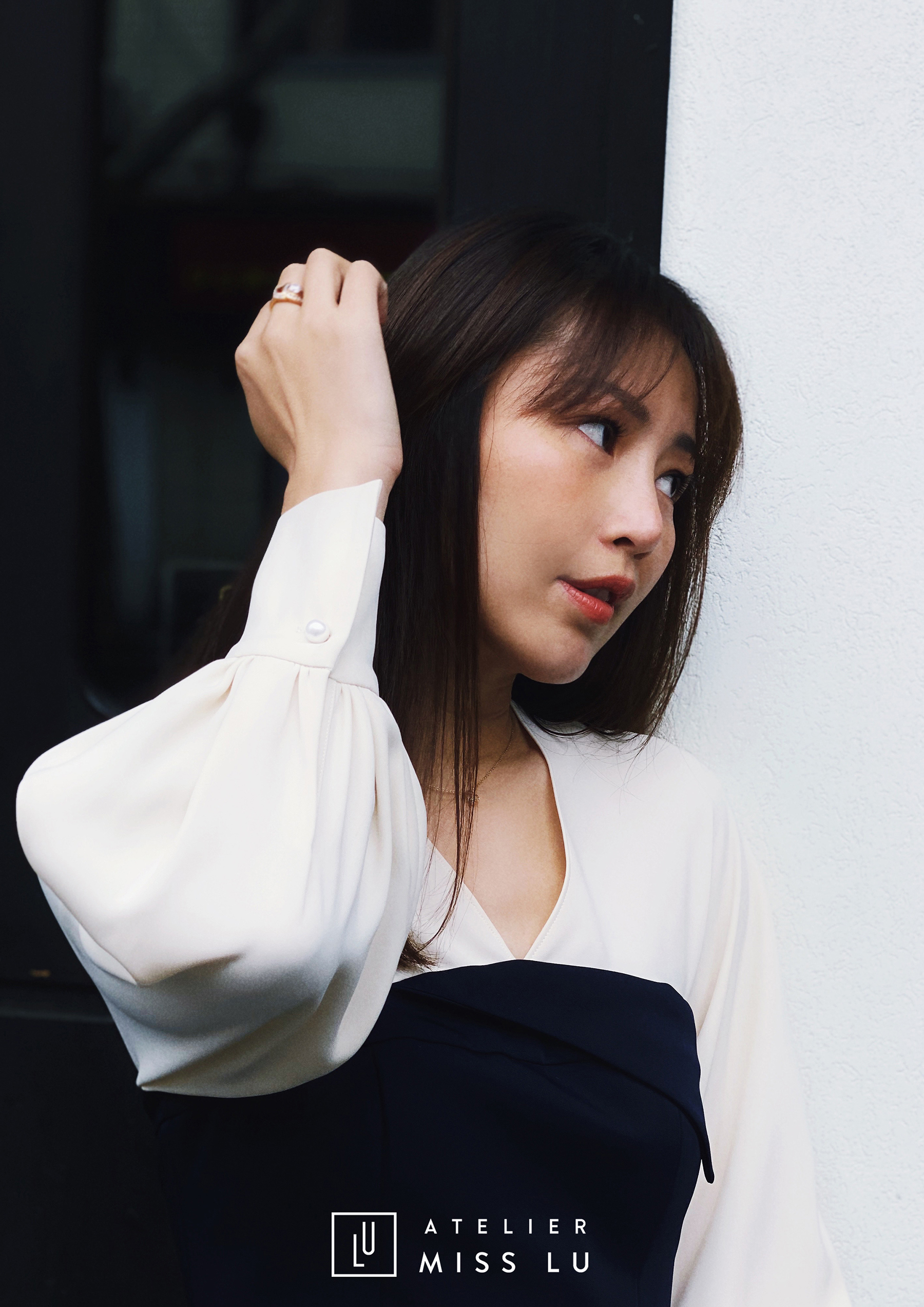 AtelierMissLu / Estrella-典雅蓝白拼色收腰修身裙