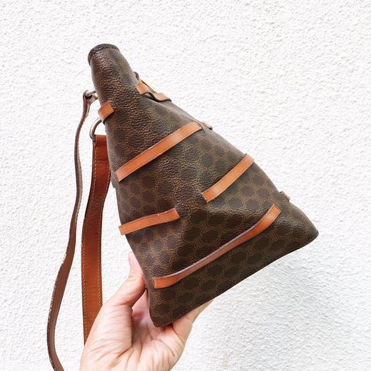 celine老花肩背包