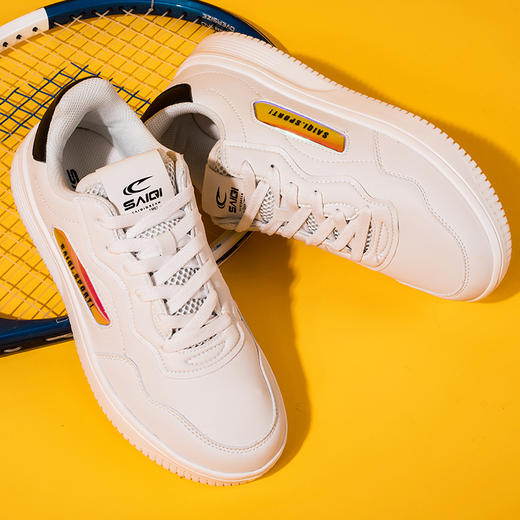 赛琪女子小白鞋超轻厚底软皮面时尚滑板鞋 359602 商品图1