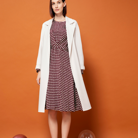 甜玉米色给人的感觉是软糯香甜