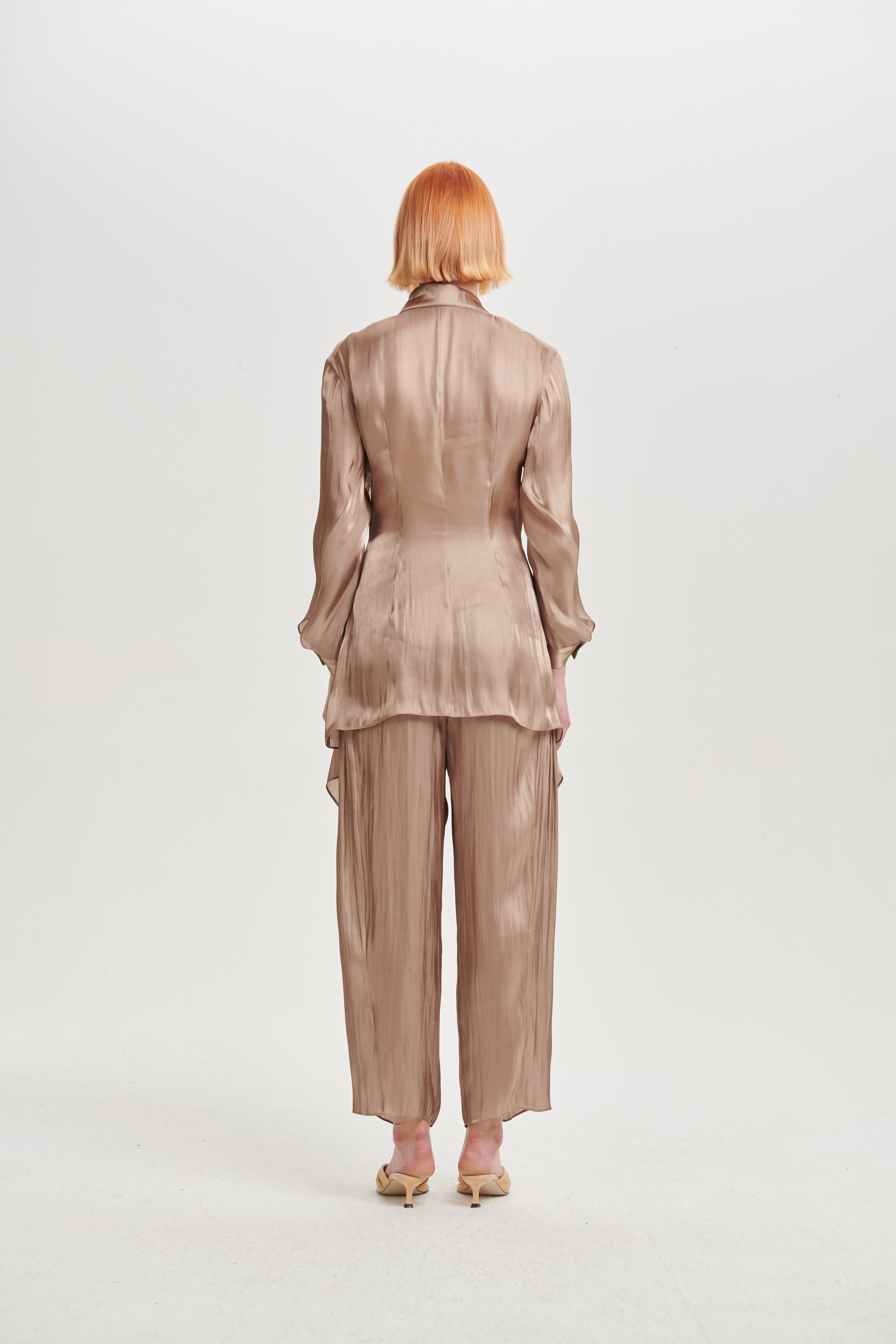 拿铁水泽交叠衬衫