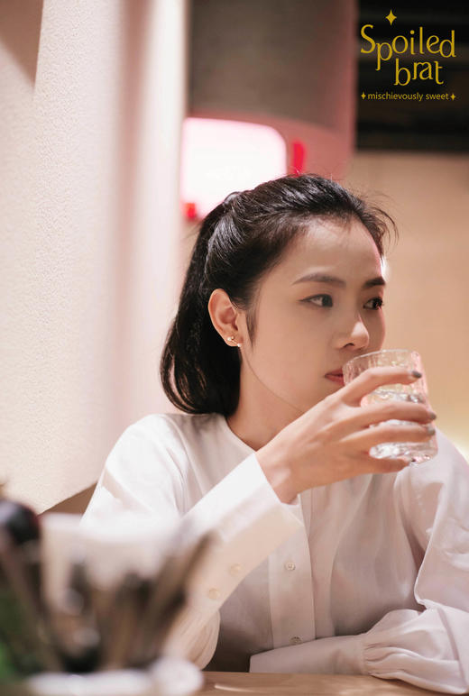 spoiledbrat jewelry珍珠小哑铃耳钉-对称 商品图4