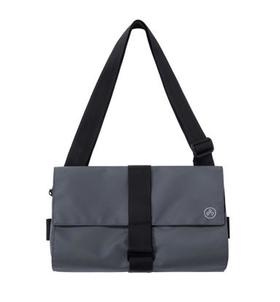 未行原创潮品防水可拆卸休闲包-矿物灰               Tide Triang  Pouch