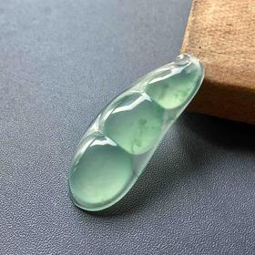 高冰种晴水飘花翡翠福豆